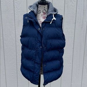 Wantdo Navy and Gray Puffer Vest